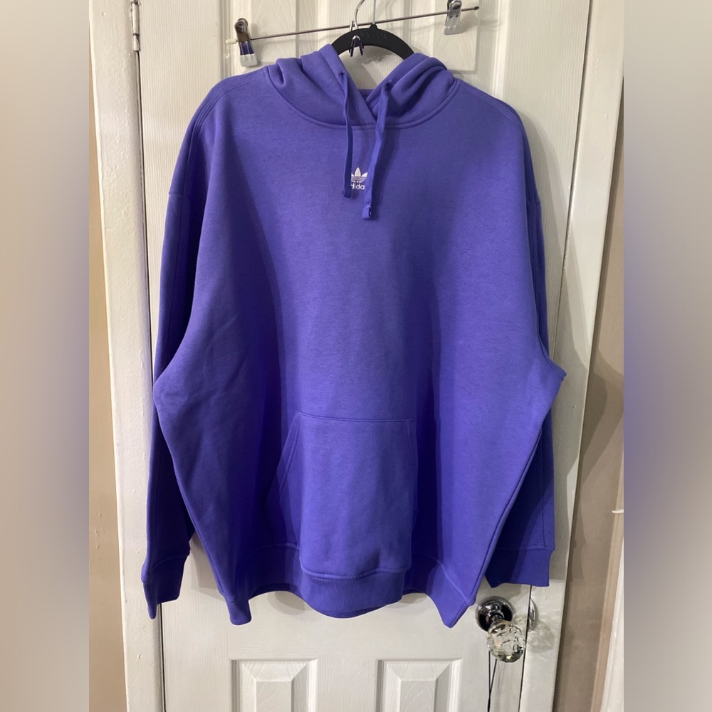 Adidas [M] Essentials Women’s Oversized Hoodie Sweatshirt